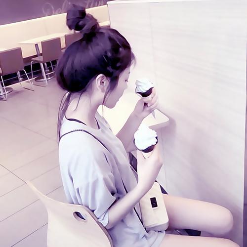 口袋妖怪日月小七手游下载